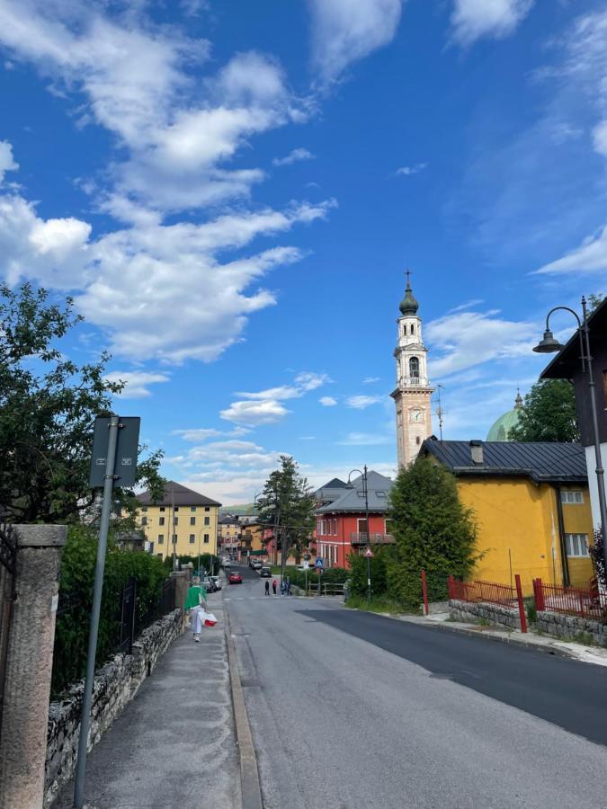 Villa Iris - La Prima Villa Vacanze Nell'Altopiano Asiago Ngoại thất bức ảnh