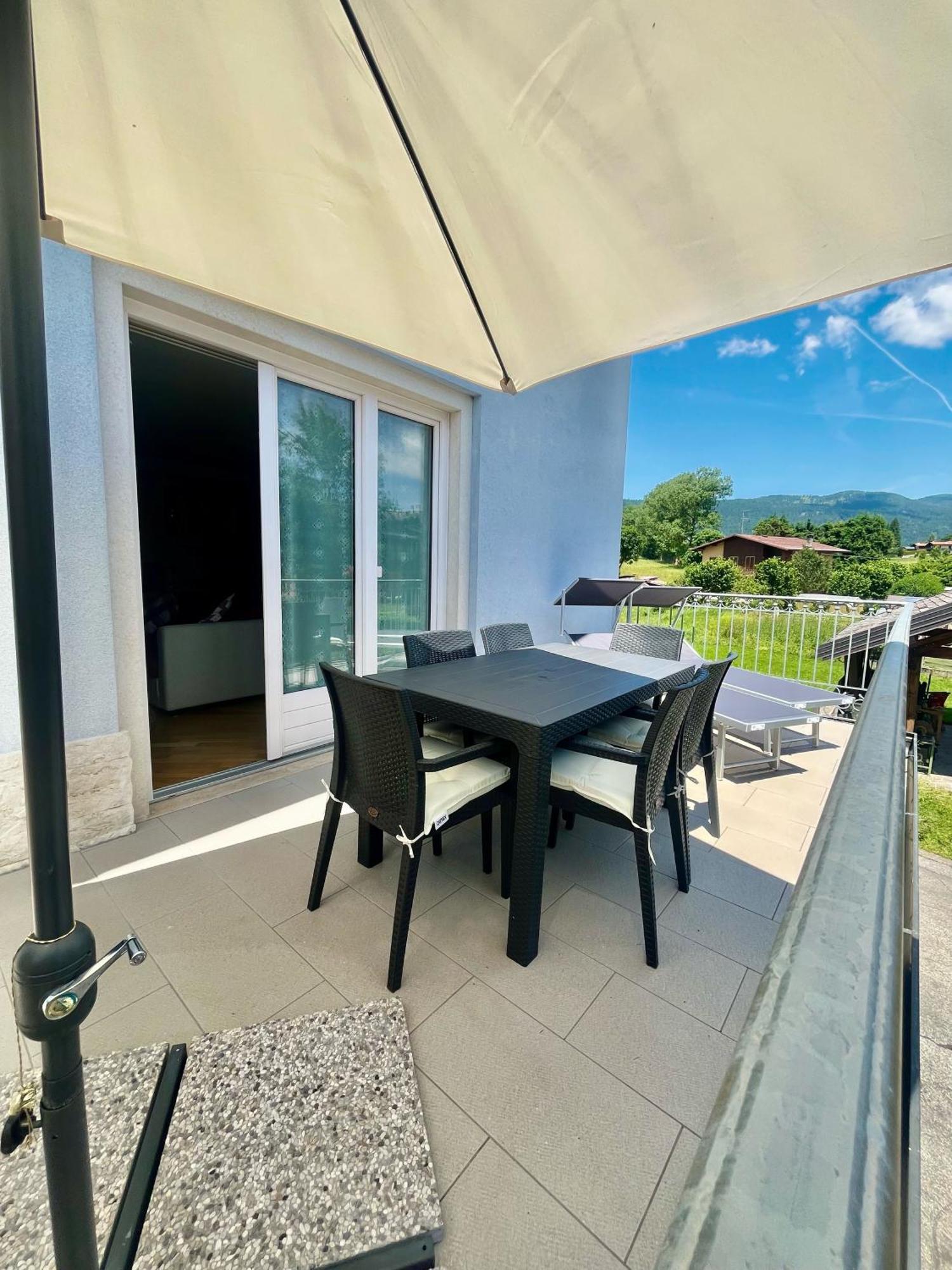 Villa Iris - La Prima Villa Vacanze Nell'Altopiano Asiago Ngoại thất bức ảnh